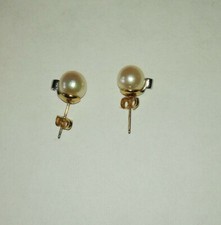 Schöne Perlenohringe Stecker mit kleinen Brillanten 585 er Gold