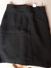 Edler klassischer Rock 95% Schurwolle neuwertig 38 S M