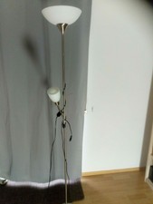 Edle STEHLAMPE oder Deckenfluter in Silber mit weißen Glasschirme -wie Neu-