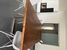 esstisch aus Eiche wie Neu ( gerne auch mit Stühlen dabei)