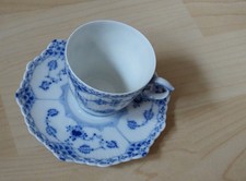 *** Mokkatasse / Sammeltasse – Royal Copenhagen Musselmalet gerippt ***