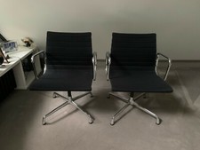 2 x Vitra Alu Chair EA 107, Hopsack schwarz, Armlehnen Chrom