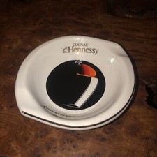 Vintage Hennessy Cognac Zigarre Zigarette Aschenbecher Mann Höhle Haus Bar Brauerei