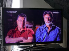 Samsung UE46C6730 Smart full HD TV LCD 46 Zoll schwarz silber