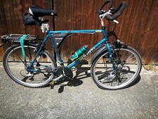 Trekking-Rad mit Shimano XT für 4 Seitentaschen, 2 Magura Hydraulikbremsen (!),