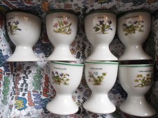 6 Eierbecher mit farbigen Kräutermotiven