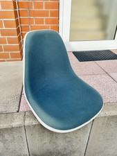 Eames Herman Miller Fiberglas Vitra Sitzschale Weiß Stuhl Chair Polster Blau DSX