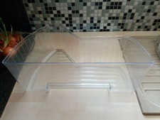 Constructa Gemüsebehälter 00448358 aus Einbaukühlschrank CK60244