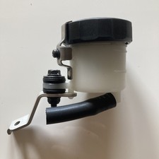 Honda CBR 1000 RR  SC57 Fireblade Behälter Brems Flüssigkeit + Halter vorne