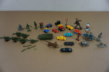 Konvolut Spielzeug Kanone Autos Zinnsoldaten Panzer
