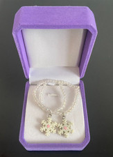 Kinder Frozen Halskette und Armband Schneeflocke Präsentationsbox ungetragen weiß