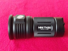 ThruNite Mini TN30 Taschenlampe, 3x Cree XM-L2, 3200 Lumen