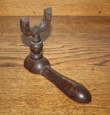 Alte Holzeiche? Dolch/Messerständer Auflagehalter Display Militär/Orientalisch