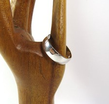 ein Silberring 925 Ring Silber schlicht schmal versch Gr Damen Herren NEU