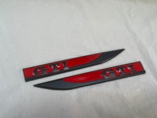 VW GTI Emblem Schriftzug Kotflügel GOLF Polo 5 6 7 V VI VII MK5 MK6 MK7 rot
