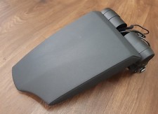 BMW 1er E81 E82 E87 E88 Armlehne Mittelkonsole Mittelarmlehne Telefon schwarz