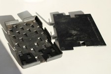 Ablage Staufach Batterie Halter Träger Aufnahme Suzuki SV650S/N WVBY 2003-2010 