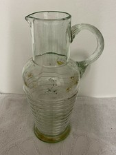 alter Glaskrug oder Saftkrug mit Emaillemalerei Blumen