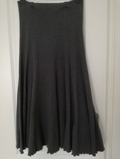 eleganter Damenrock Gr. 38/40 von BOSSE mit Wellensaum