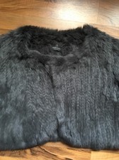 Kurze Pelzjacke aus Langhaarkanin