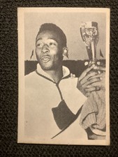 Fußballbild,WM 1962, PELÉ mit WM Pokal, Heinerle/WS Verlag 