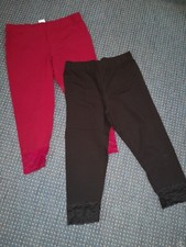 2 neue Capri Leggings Schwarz + Rot im Doppelpack mit Spitze Gr. L/ XL