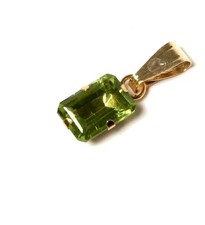 9 Karat Gold kleine Peridot Halskette Anhänger August Geburtsstein