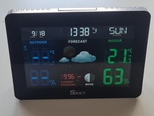 SKEY 15 IN 1 Wetterstation Funk mit Außensensor, Farbdisplay Digital Thermometer