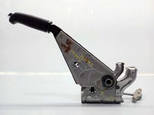 Griff handbremshebel opel astra j sedán 1.7 cdti (110 cv) 2012 e2-b6-70-3 643921
