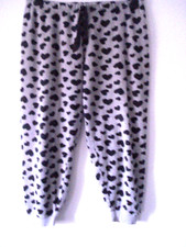 Janina flauschige Homewear Hose Gr. 44/46 grau m. schwarzen Herzen, Gummizug