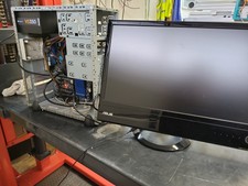 I7 3770, RAM 8GB Mainboard gigabyte GA-Z77X-UD5H Netzteil corsair Asus Monitor