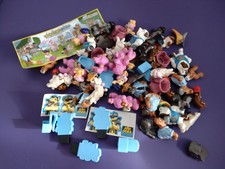 Konvolut Ü-Ei Figuren Großstadthunde