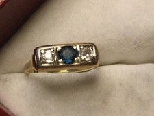 Goldring 585er  Ring 2 Diamanten, 1 Saphir, 2g, Ringgröße 51,5 Art Deco