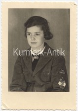 S667 Foto Wehrmacht Studio Portrait girl Jugend bdm Mitte Mitteland Uniform Frau