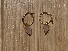 Missoma Mini Shield Hoop Ohrringe 18ct vergoldet Vermeil, Rosenquarz Neu