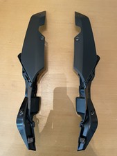 BMW R1250R/RS Verkleidungsseitenteile am Sitz links + rechts. Neuwertig!