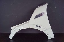 Mini F54 Clubman Kotflügel links Pepperwhite