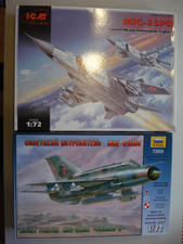 MiG-21bis v. Zvezda + MiG-25PD v. ICM beide i. 1:72