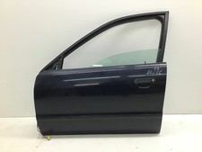 TÜR Vorne Links Audi A4 1.6 B5 Limousine Farbe LY5L samtblau Bj 1996