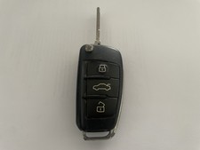 Original Audi A3 8P Funkschlüssel Schlüssel Zündschlüssel 8P0837220D