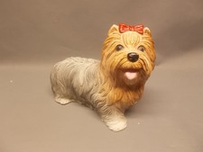 Hunde Hund Figur Hundefigur grau braun Yorkshire Terrier groß Keramik