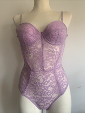 Spitzen Body Flieder Lila Pastell Gr. XS