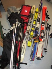Riesiges Paket mit Ski, Bekleidung, Helm, Skistiefel - Head, Salomon, Rossignol