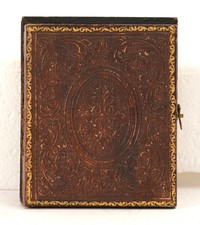 Porträt Foto auf Glas 4x5cm im Holzetui - ca. Mitte 19. Jahrhundert