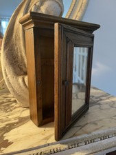 Köstlicher Vintage französischer Schlüsselkasten Wandschrank für Schlüssel verspiegelt & aus Holz