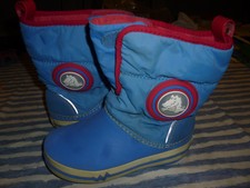 Crocs Stiefel Gr.C12 blau - rot EU 29 - 30 Blinkies in der Sohle und im Krokodil