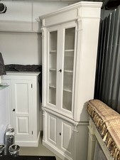 Vitrine weiß, Eckvitrine neuwertig, Landhaus