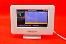 Honeywell ATC928G3000 Evohome angeschlossene zentrale Steuerung mit Ständer & Adapter