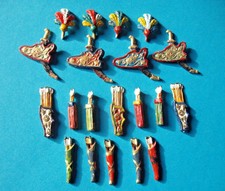 Säbel+Pfeilköcher+andere schön bemalt aus Zinn 5 x für 7 cm