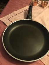 Große Bratpfanne TCM Pfanne, Aluminium, Energiesparend, Wärmeleitend